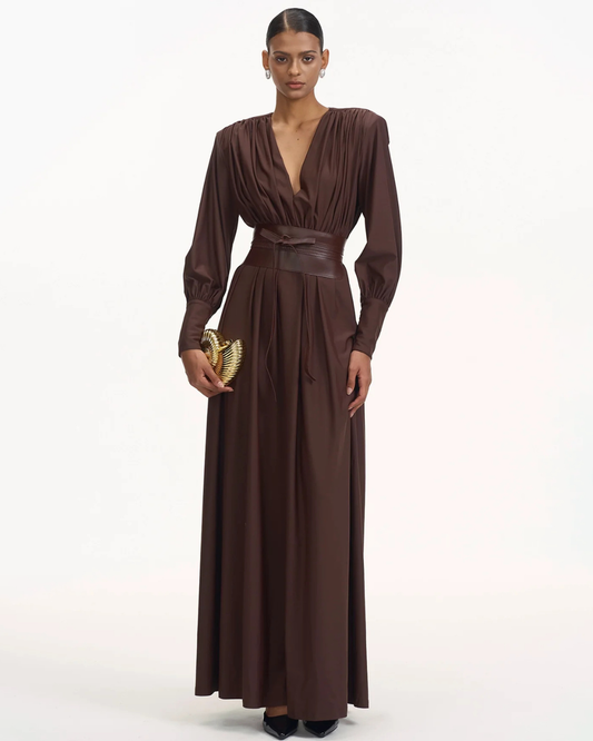 Elegant Long-Sleeved Maxi Dress