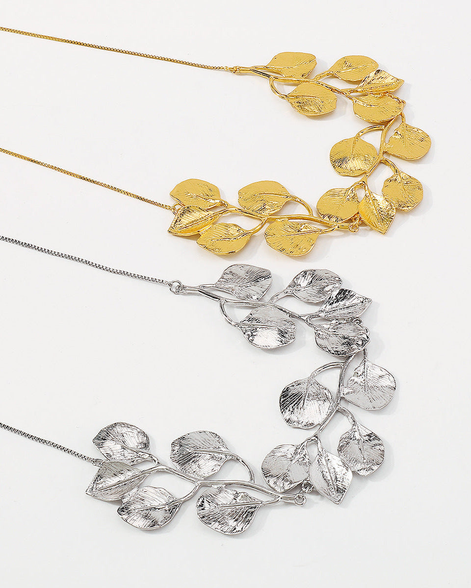 Vintage Leaf Design Necklace